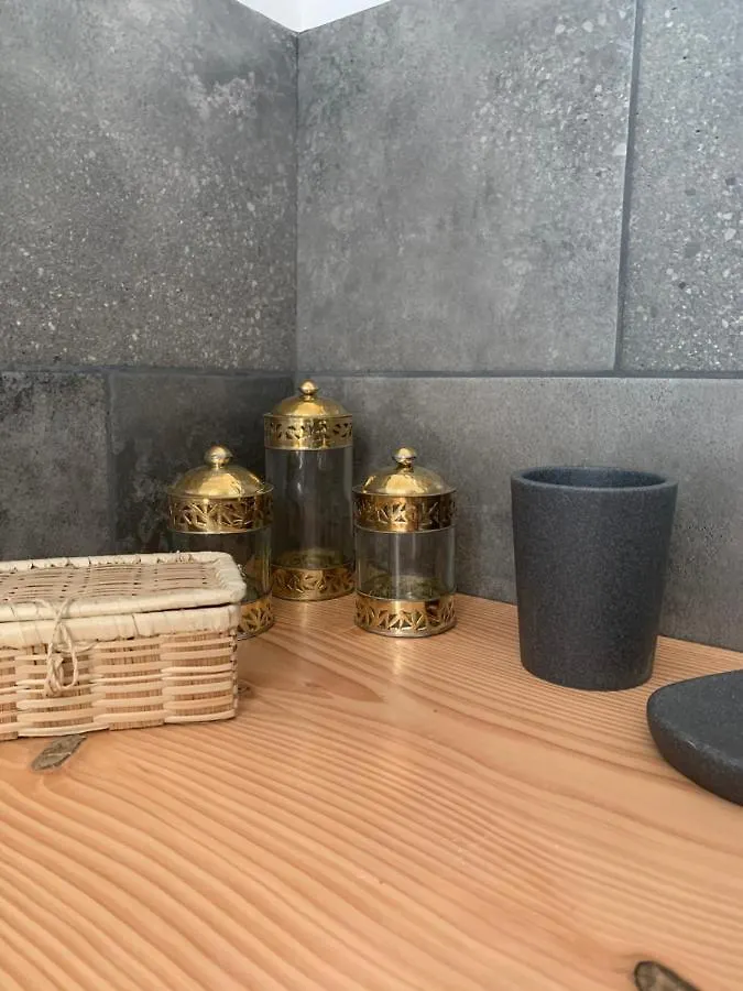 לינה וארוחת בוקר גאסה Le Cabanon De Val
